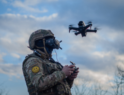 На Покровському напрямку українські БПЛА залетіли у тил ворога: знищили танк, артилерію та машини
