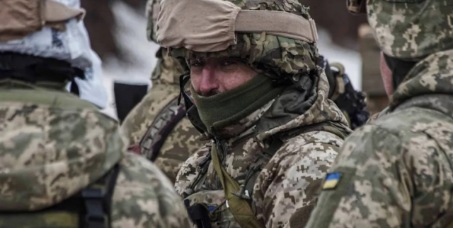Ворожі війська продовжують просування на захід від Авдіївки - ISW