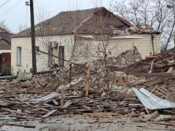 Росія завдала понад 2300 ударів по Донеччині за добу: пошкоджено 15 цивільних об’єктів