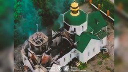 На Донеччині внаслідок удару дрона згоріла церква в селі Закітне