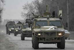 Велика колона військової техніки РФ пройшла через Маріуполь