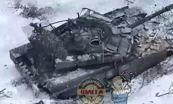 На Авдіївському напрямку ЗСУ успішно знищили російський танк Т-90М «Прорив» На Авдіївському напрямку ЗСУ успішно знищили російський танк Т-90М «Прорив»