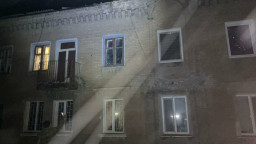 Ворожий безпілотник завдав удару по житловій інфраструктурі Слов'янська