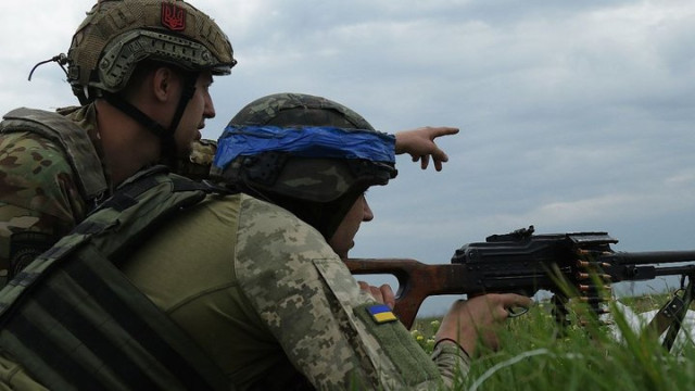 На Покровському напрямку виявлено нову загрозу - дрони-"ждуни" На Покровському напрямку виявлено нову загрозу - дрони-"ждуни"