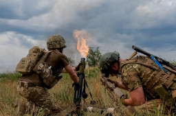 Наступ на Курщину ще більше погіршив ситуацію на Донбасі - WSJ