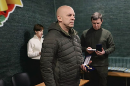 Представники 14 регіонів допомагають у зведенні фортифікаційних споруд на Донеччині - Філашкін