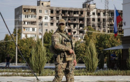 Росія перегруповує війська біля Маріуполя: нові дані з Приазов'я