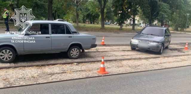 У Краматорську винуватець ДТП на вулиці Дніпровській втік з місця події