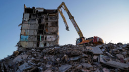 Російська "влада" в Маріуполі виселяє місцевих мешканцiв