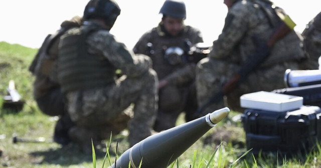 ЗСУ вибили окупантів із Зарічного та захопили 13 полонених ЗСУ вибили окупантів із Зарічного та захопили 13 полонених