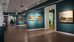 У окупованому Донецьку відкрили оновлені виставкові зали художнього музею (ФОТО)