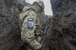 Гірник на Донеччині: бійці скаржаться на неякісні оборонні споруди