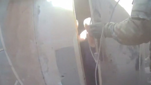 Поліція врятувала літню пару зі зруйнованого будинку в Костянтинівці Поліція врятувала літню пару зі зруйнованого будинку в Костянтинівці