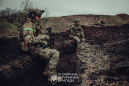 Бої і штурм піхотою: військовий третьої штурмової бригади розповів про ситуацію в районі Авдіївки