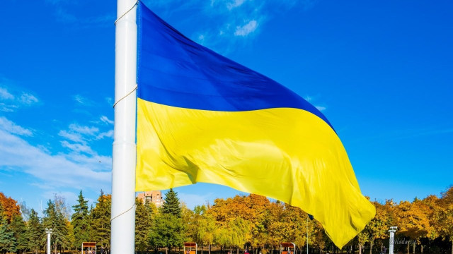 У Краматорську тимчасово демонтували прапор через загрозу обстрілів