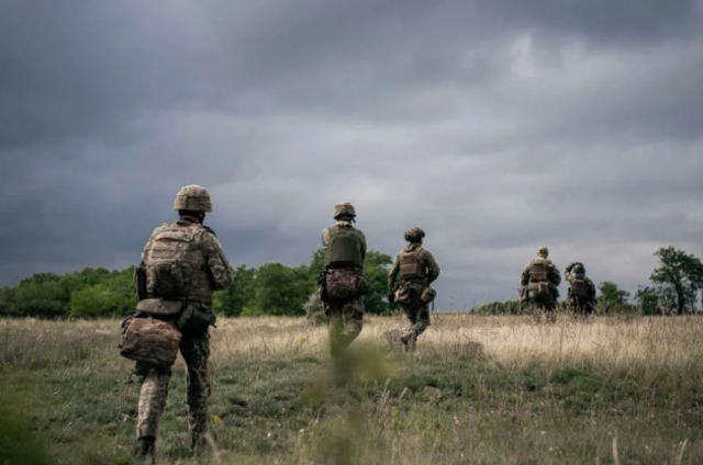Загрозлива ситуація під Кураховим: окупантам залишилося 6 км до повного оточення ЗСУ