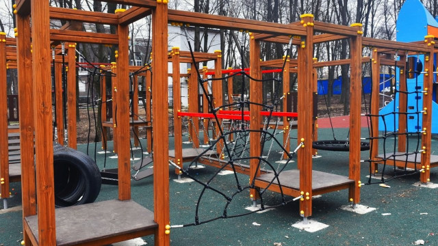 У Ясинуватій завершують перший етап облаштування парку Машинобудівників