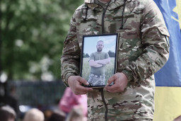 Умань прощається з героєм: містяни вшанували пам'ять загиблого військового