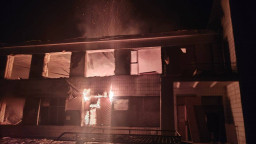 У Дружківці згорів історичний палац культури після атаки дронів