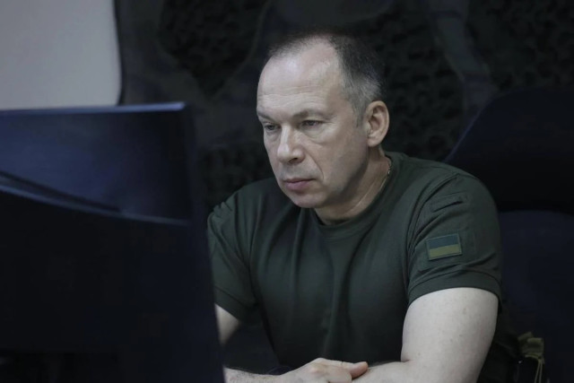 Сирський пояснив, як ЗСУ вже рік утримують Покровськ під тиском росіян