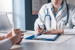 У Харкові ВПО з Луганщини отримають безкоштовну медичну консультацію від лікарів-благодійників