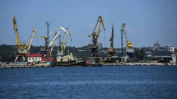 Окупанти вивезли з Маріуполя 60 тис тонн пшениці з початку року