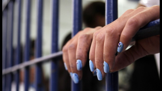 Суд Дніпра засудив жінку з Донеччини до 10 років позбавлення волі за шпигунство