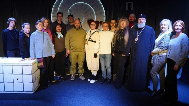 Луганський театр відкрив 85-й сезон у Києві Луганський театр відкрив 85-й сезон у Києві