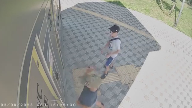 У Краматорську розшукують малолітніх вандалів У Краматорську розшукують малолітніх вандалів