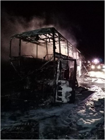 В РФ сгорел автобус, следовавший из Донецка в Санкт-Петербург