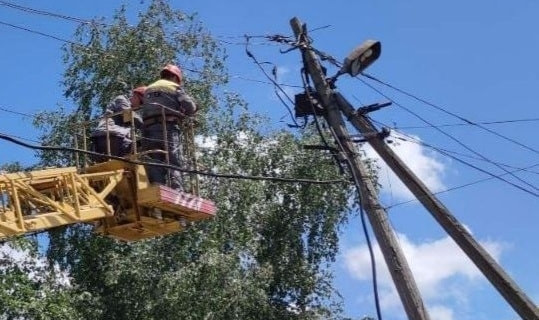 Електропостачання відновлено для понад тисячі домівок на Донеччині