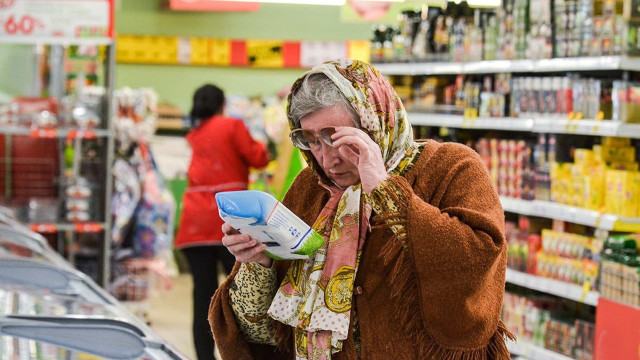 В окупованому Луганську різко зросли ціни: бензин подорожчав на 10%, продукти на 9%