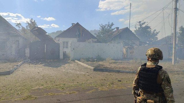 З прифронтових міст Донеччини евакуювали ще понад тисячу мирних мешканців З прифронтових міст Донеччини евакуювали ще понад тисячу мирних мешканців