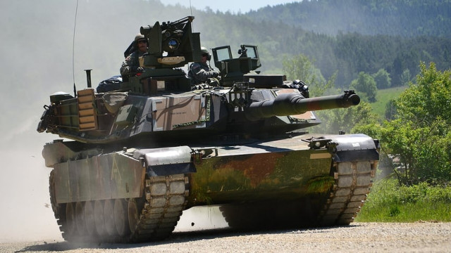 Австралія відкладає передачу танків M1A1 Abrams Україні через відсутність дозволу США: що відомо Австралія відкладає передачу танків M1A1 Abrams Україні через відсутність дозволу США: що відомо