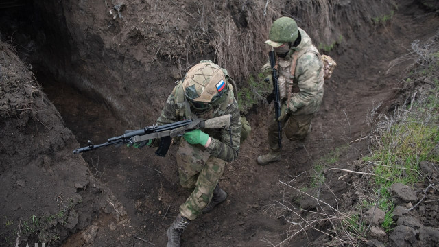Росіяни майже відмовилися від техніки у Лимані - ЗСУ Росіяни майже відмовилися від техніки у Лимані - ЗСУ