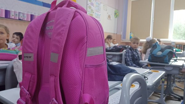 Маріупольські першокласники-переселенці можуть отримати безкоштовні шкільні набори: як отримати Маріупольські першокласники-переселенці можуть отримати безкоштовні шкільні набори: як отримати