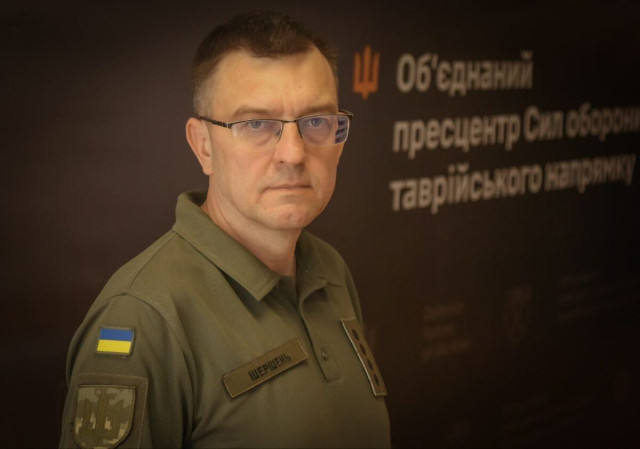 Під Авдіївку і Мар’їнку ворог перекидає підкріплення з Херсонщини Під Авдіївку і Мар’їнку ворог перекидає підкріплення з Херсонщини