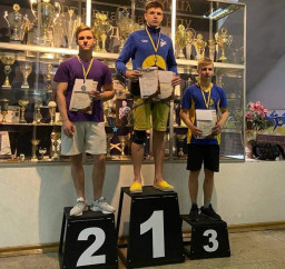 Юні скелелази з Луганщини здобули срібло на молодіжному чемпіонаті України