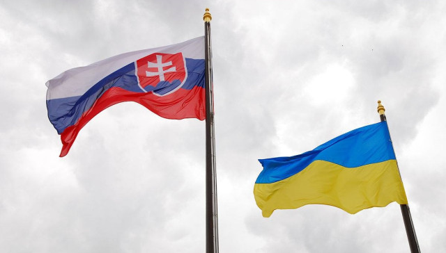 У Словаччині прийняли рішення більше не надавати військову допомогу Україні
