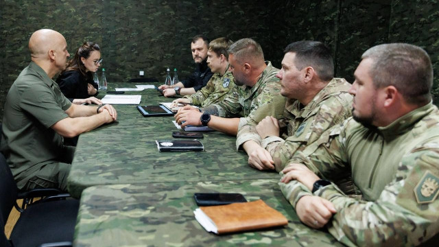 Прем’єр-міністр України відвідала прифронтові райони Донеччини Прем’єр-міністр України відвідала прифронтові райони Донеччини