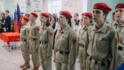 В окупованому Маріуполі до шкіл підуть лише 17 тисяч дітей