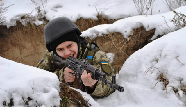 Сили оборони відбили атаки загарбників поблизу Макіївки на Луганщині