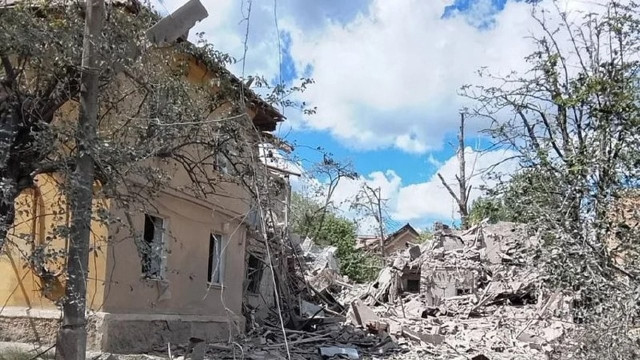 Ворог 10 разів обстріляв Донецьку область: поранено одну людину, пошкоджено 10 об'єктів