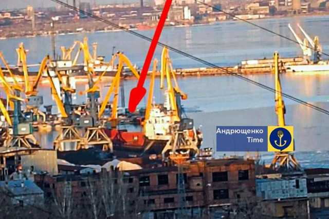 Росіяни готуються вивезти через Маріупольський порт ще 88 вагонів українського вугілля