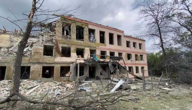 У Часовому Ярі та Торецьку залишаються сотні цивільних серед руїн - ОВА У Часовому Ярі та Торецьку залишаються сотні цивільних серед руїн - ОВА