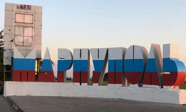 Бібліотеки окупованого Маріуполя заповнюють літературою пропагандистського характеру - ЦНС