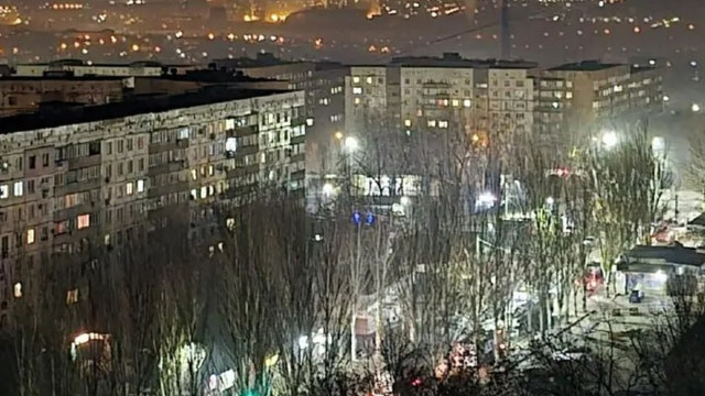 Вечірні вибухи в Донецьку: знеструмлено Ворошиловський і Київський райони міста Вечірні вибухи в Донецьку: знеструмлено Ворошиловський і Київський райони міста