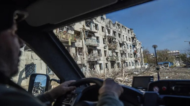 Росіяни вже по всьому периметру: військовий про ситуацію в Костянтинівці
