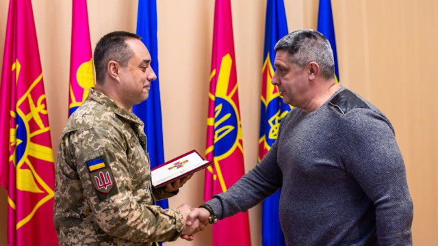 Слов’янський художник Сергій Сметанкін отримав премію імені Богдана Хмельницького
