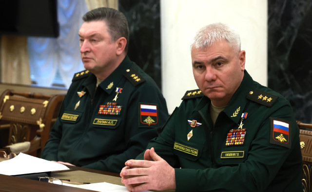 Кремль міняє командувачів: новий наступ на Донеччині набирає обертів